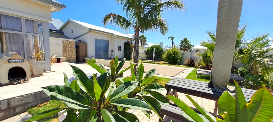4 Bedroom Property for Sale in Marina Martinique Eastern Cape